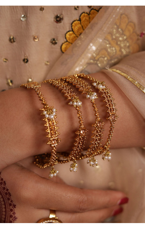 Maryam (Bangle)